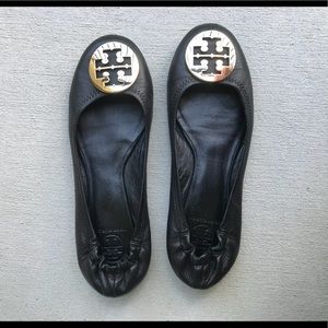 Tory Burch Flats (Black and Gold)